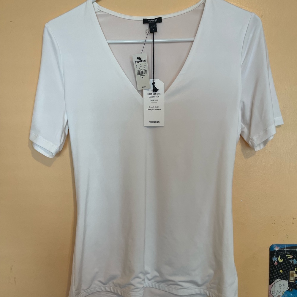 Express White Top